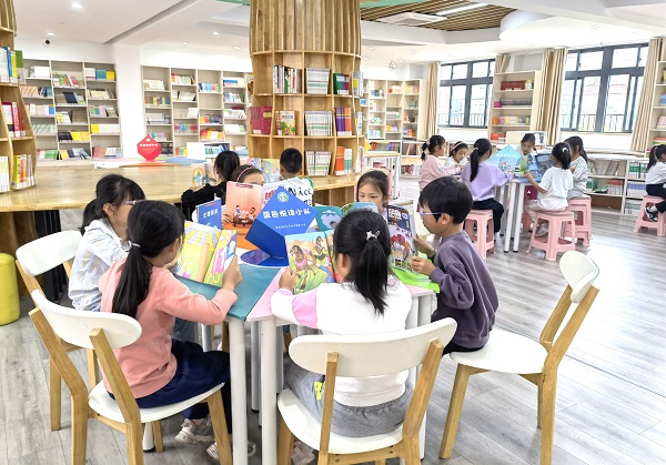 听，海光小学传来琅琅书声