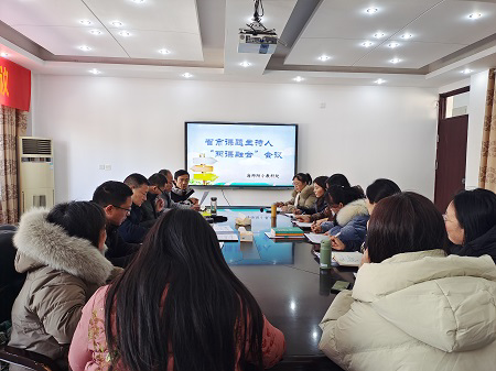 “双课”融合，根植“童心理念”